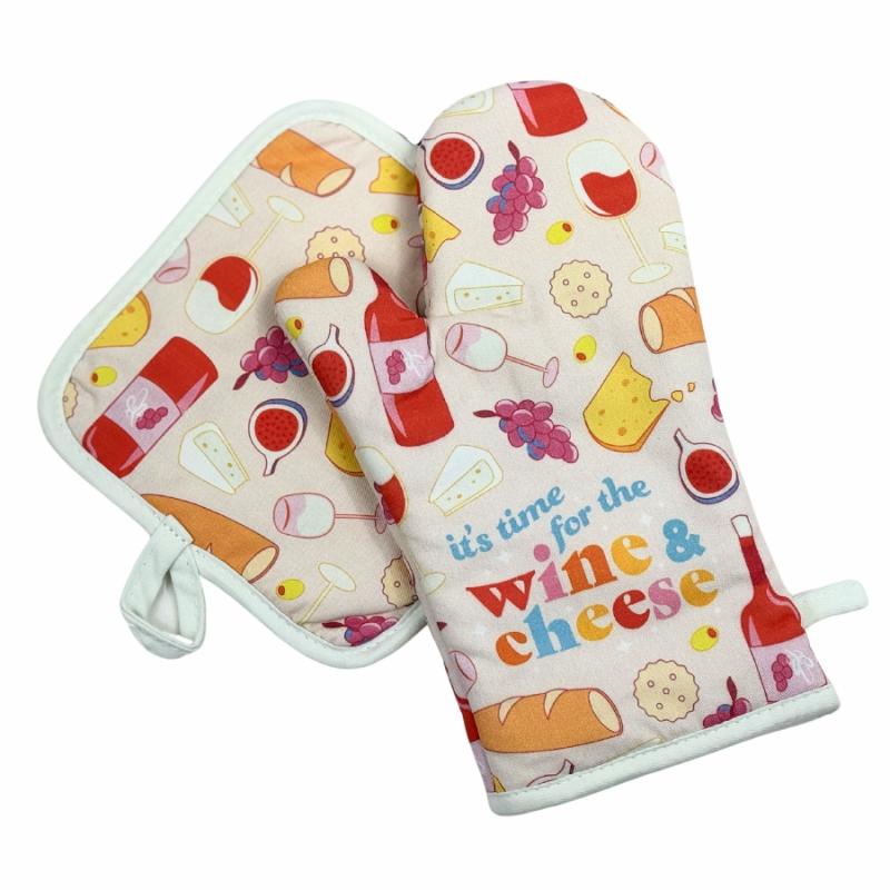 Pot Holders, Oven Mitts & Drying Mats |   Time For Wine And Cheese Oven Mitt And Potholder Set Linens Pot Holders, Oven Mitts & Drying Mats